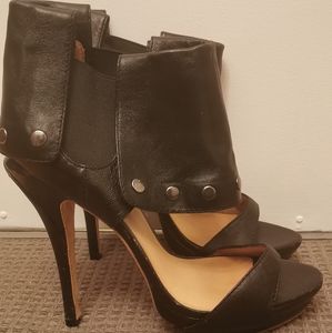 Size 10 L.A.M.B heels